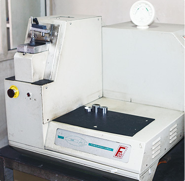 CHEMICAL SPECTROMETER